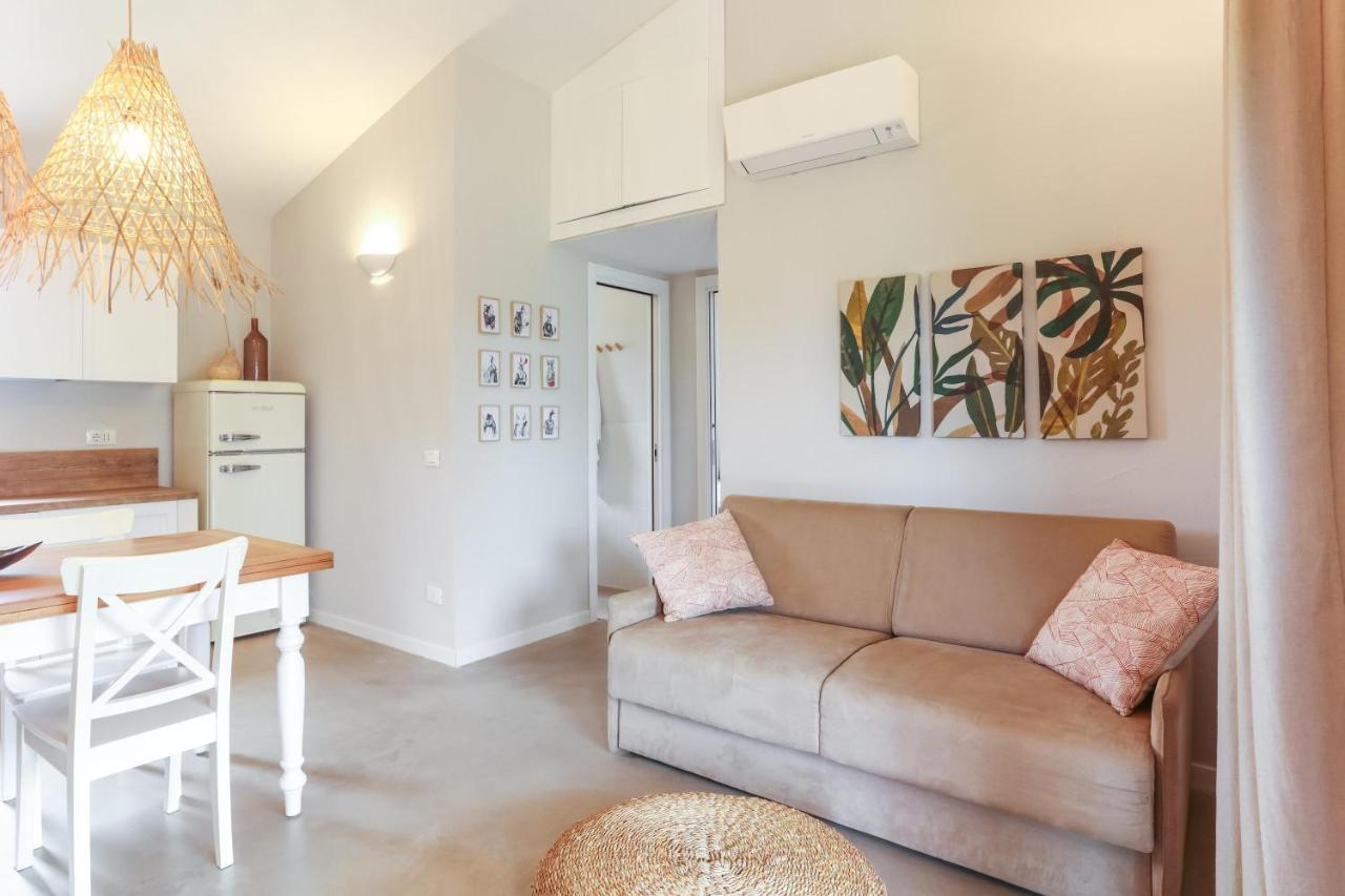 La Casa Di Debora Vila San Teodoro  Exterior foto