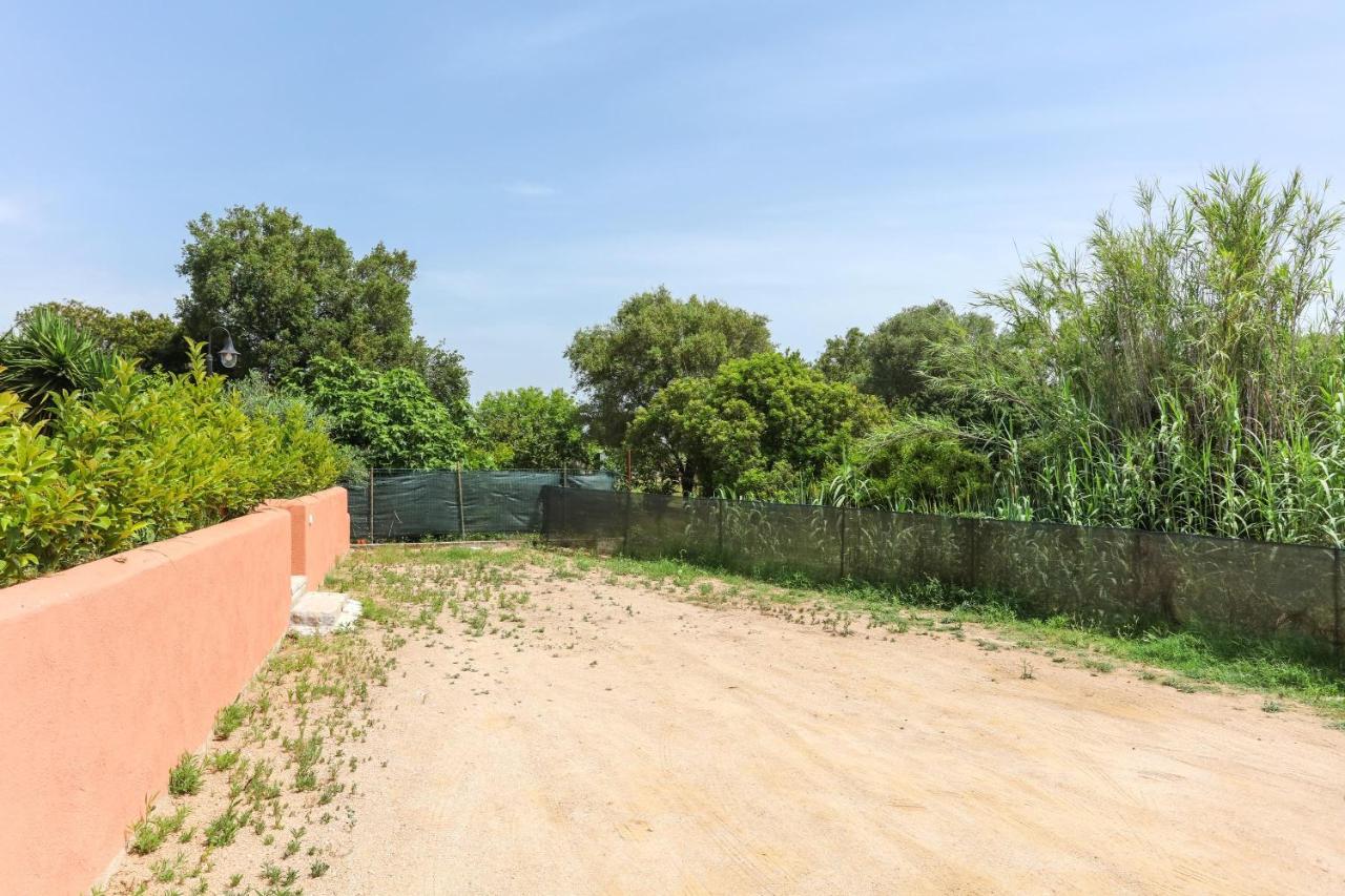La Casa Di Debora Vila San Teodoro  Exterior foto