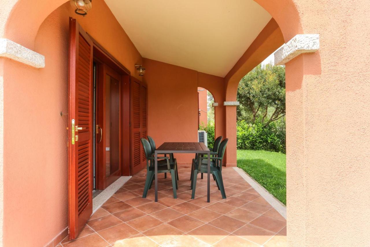 La Casa Di Debora Vila San Teodoro  Exterior foto