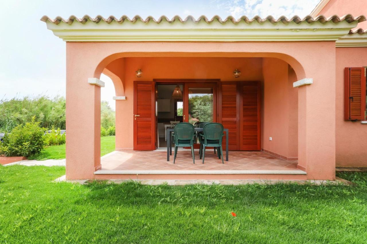 La Casa Di Debora Vila San Teodoro  Exterior foto