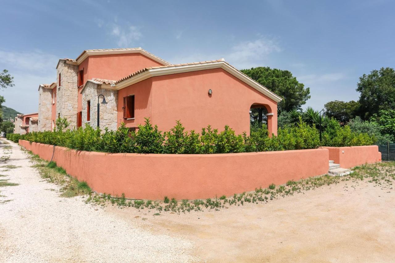 La Casa Di Debora Vila San Teodoro  Exterior foto